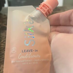 Leave-in Conditioner Sachet – Pink